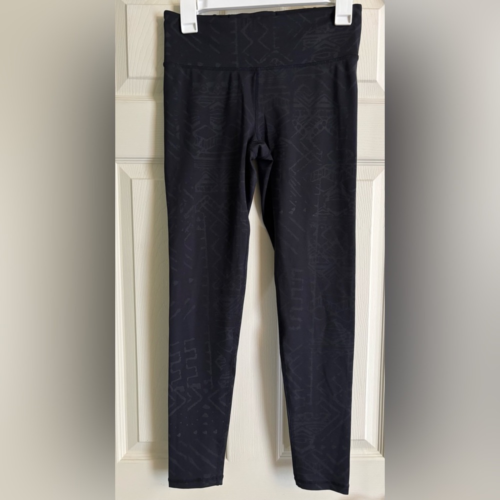 FP Movement by Free People Black Patterned Active Yoga Leggings